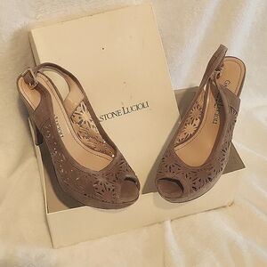 Gastone Lucioli Suede laser cut platform heeled sling back made in Italy size 36